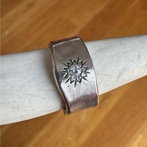 Lisa Leonard Sunburst Crystal Ring Size 7.5